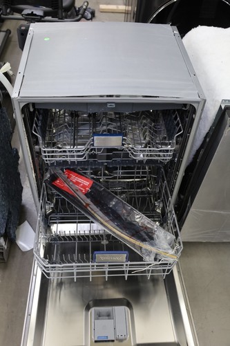 Viking VDWU524SS 24" Stainless Fully Integrated Dishwasher #131946 JL SALE - Picture 4 of 8