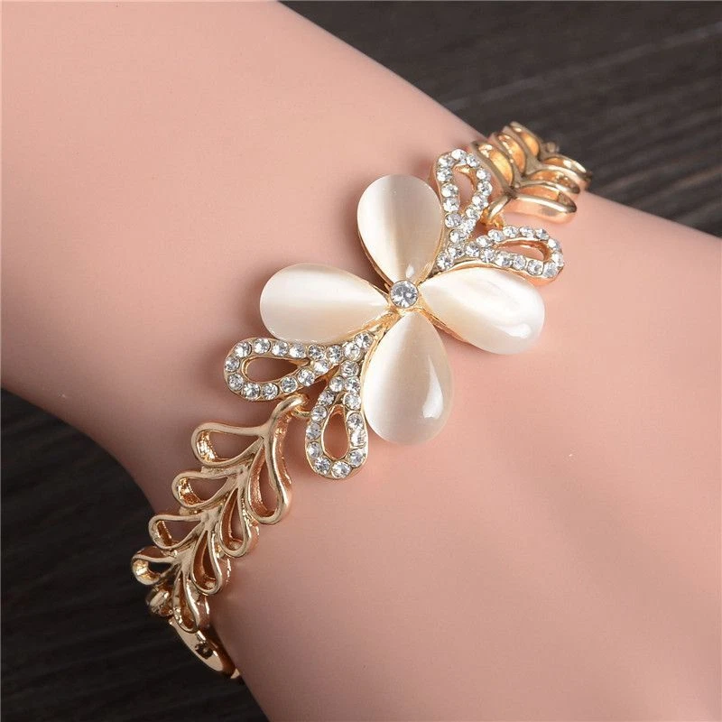Flower Crystal Rhinestone Bracelet Color Gold Opal Charm Bangle