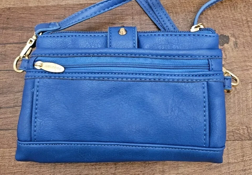 Pouchee Purse Blue Crossbody Wristlet Studded Gold Accents Multiple Pockets Y2K  - Image 4 of 4