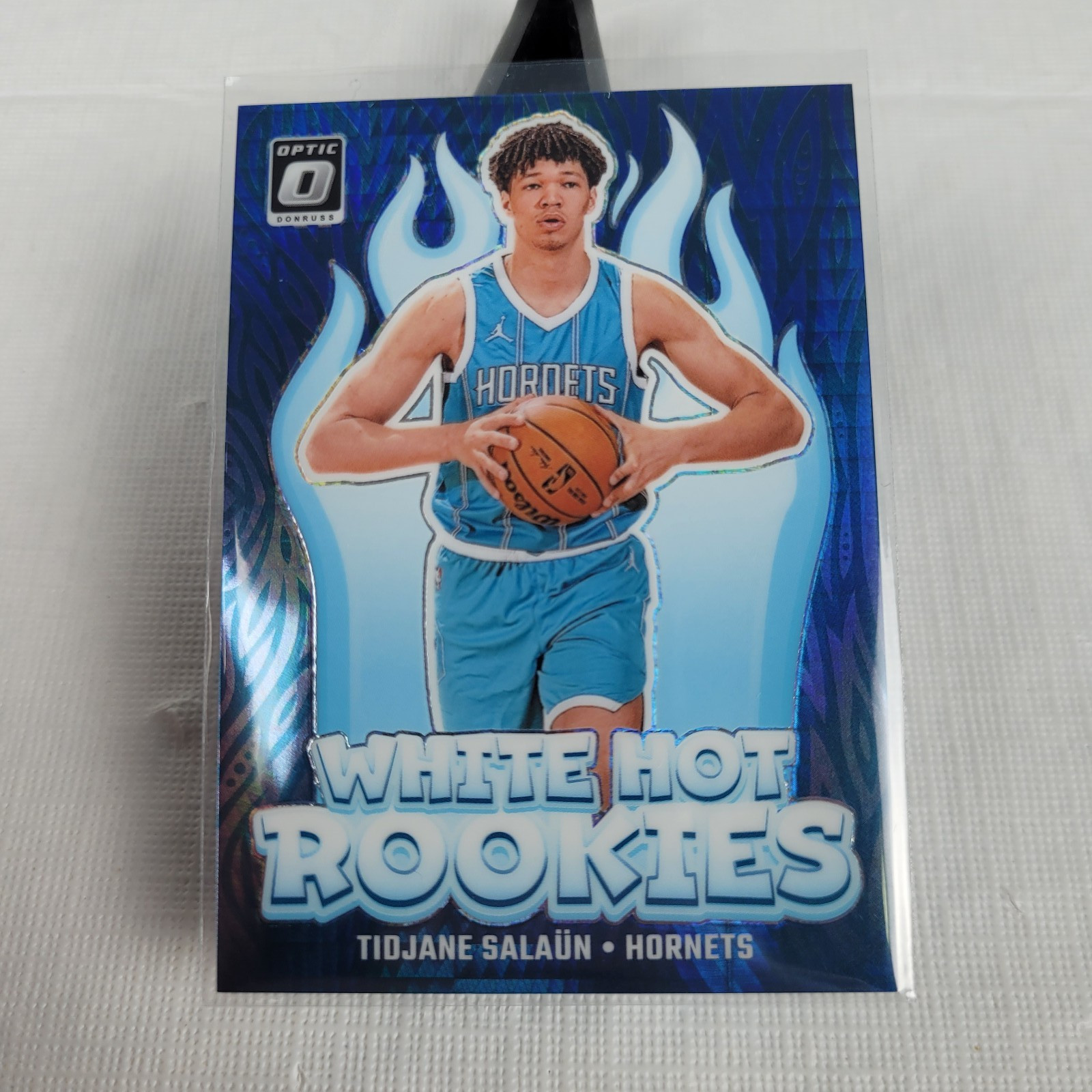 2024-25 Optic Tidjane Salaun Blue Hyper White Hot Rookies /175 RC Hornets
