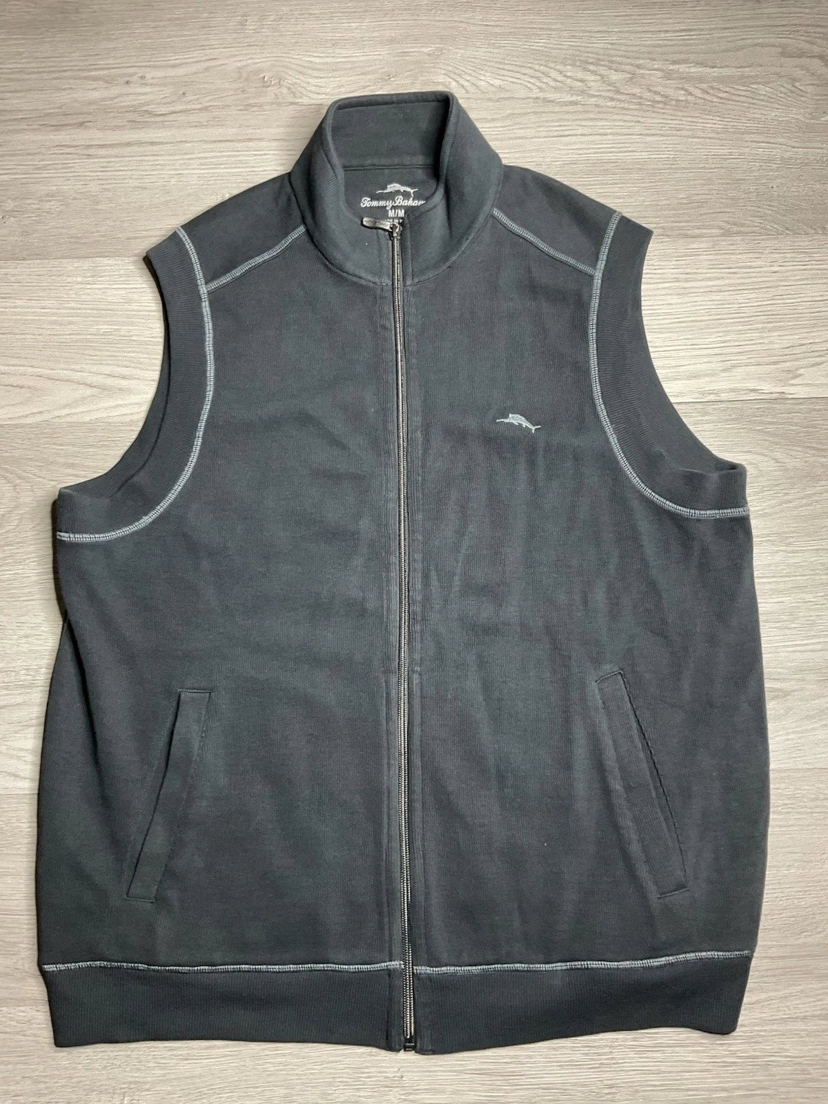 Tommy Bahama Mens Full Zip Ribbed Knit Vest Charcoal Gray Contrast Stitch Size M