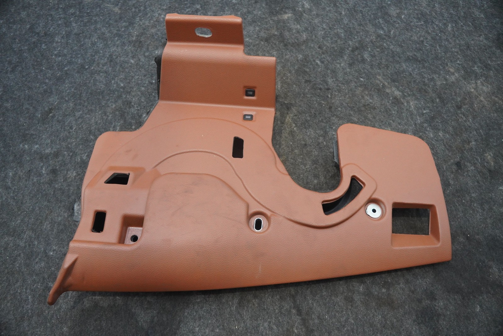 Left Dash Lower Driver Knee Bolster Cover Trim Panel Maserati Quattroporte M156