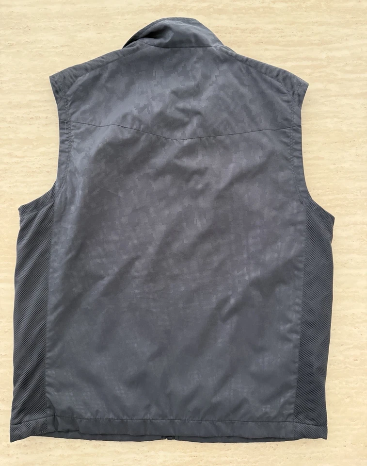 Chaleco de golf Greg Norman Tasso Elba cremallera completa logotipo de tiburón malla de camuflaje mediano Foto 4 de 4