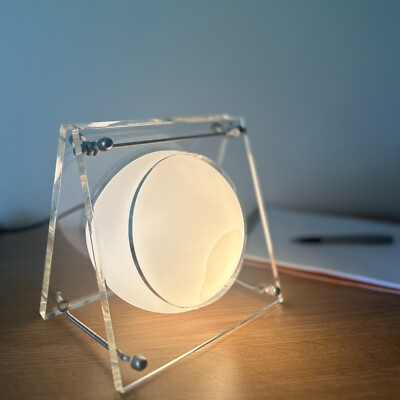 Unikat Vintage Kugel Tischlampe - Acryl Plexiglas Gestell, Bauhaus Stil Kugel Leuchte