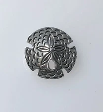 Wildthings Sterling Silver Sand Dollar Pendant