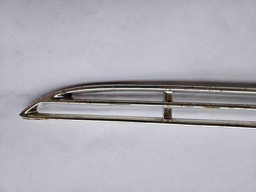 LANCIA Fulvia Coupé * ENGINE HOOD GRILLE griglia cofano motore ORIGINAL NOS ! - Foto 4 di 12