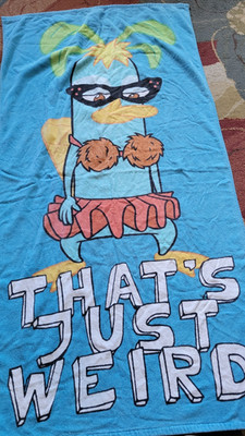 ''DISNEY STORE PHINEAS AND FERB PERRY THE PLATYPUS '' BEACH TOWEL NR