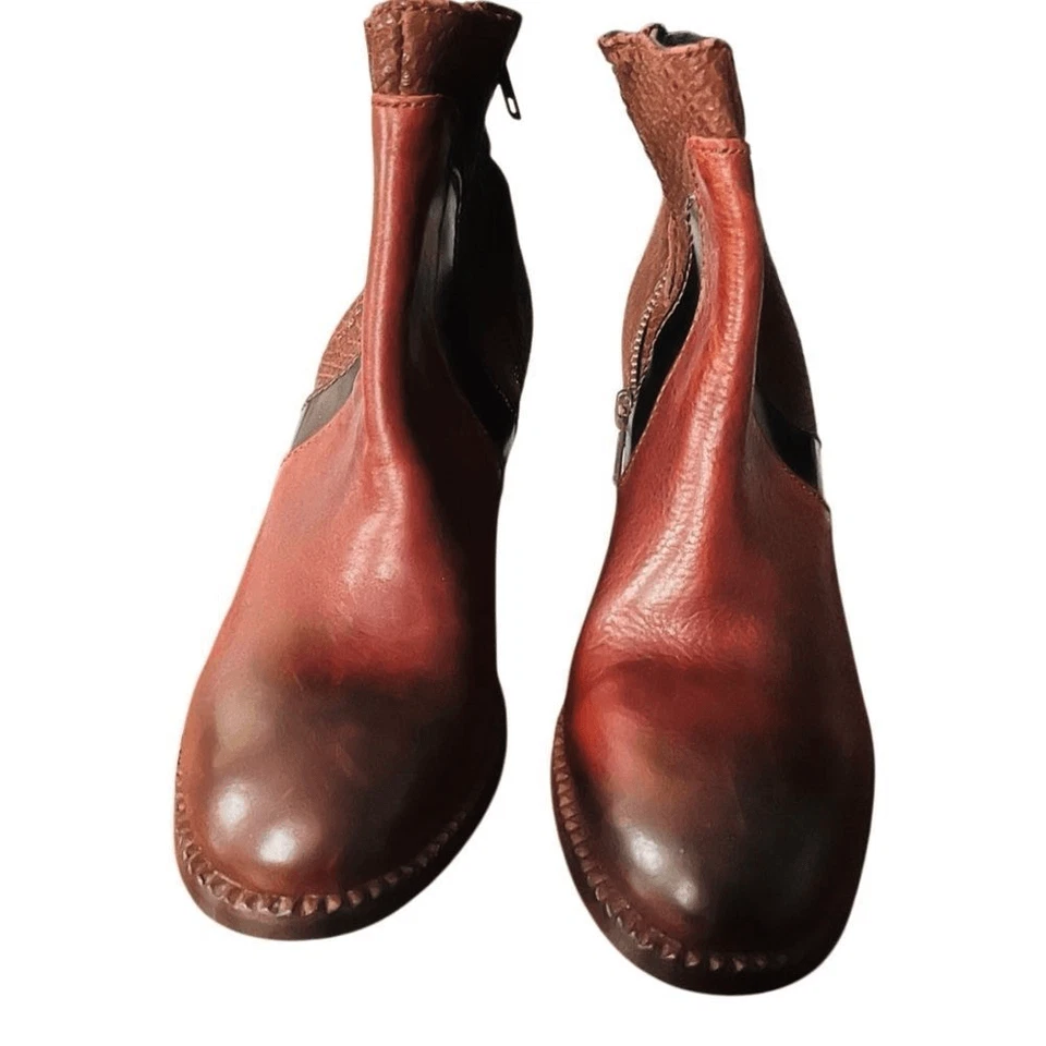 NUEVO SIN ETIQUETAS H By Hudson London Botas al Tobillo de Cuero Serpiente Tacón Marrón Talla 36 EE. UU. Talla 5. Foto 2 de 4