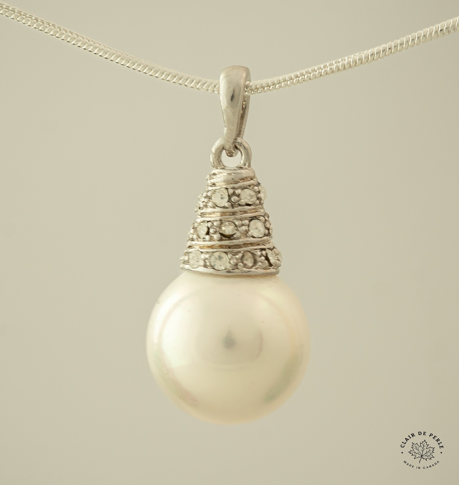 White Sea Shell Pearl Solitaire Pendant W 925 Sterling Silver Chain Necklace Set