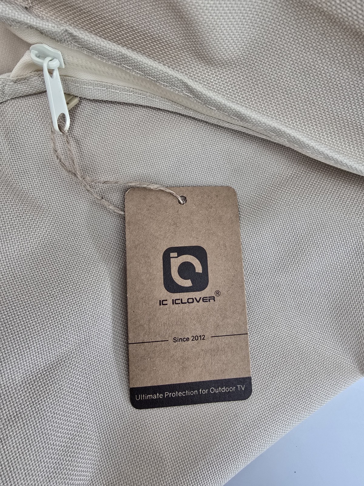 Outdoor TV Cover Fitted Waterproof Weatherproof Television Protector 30-32”