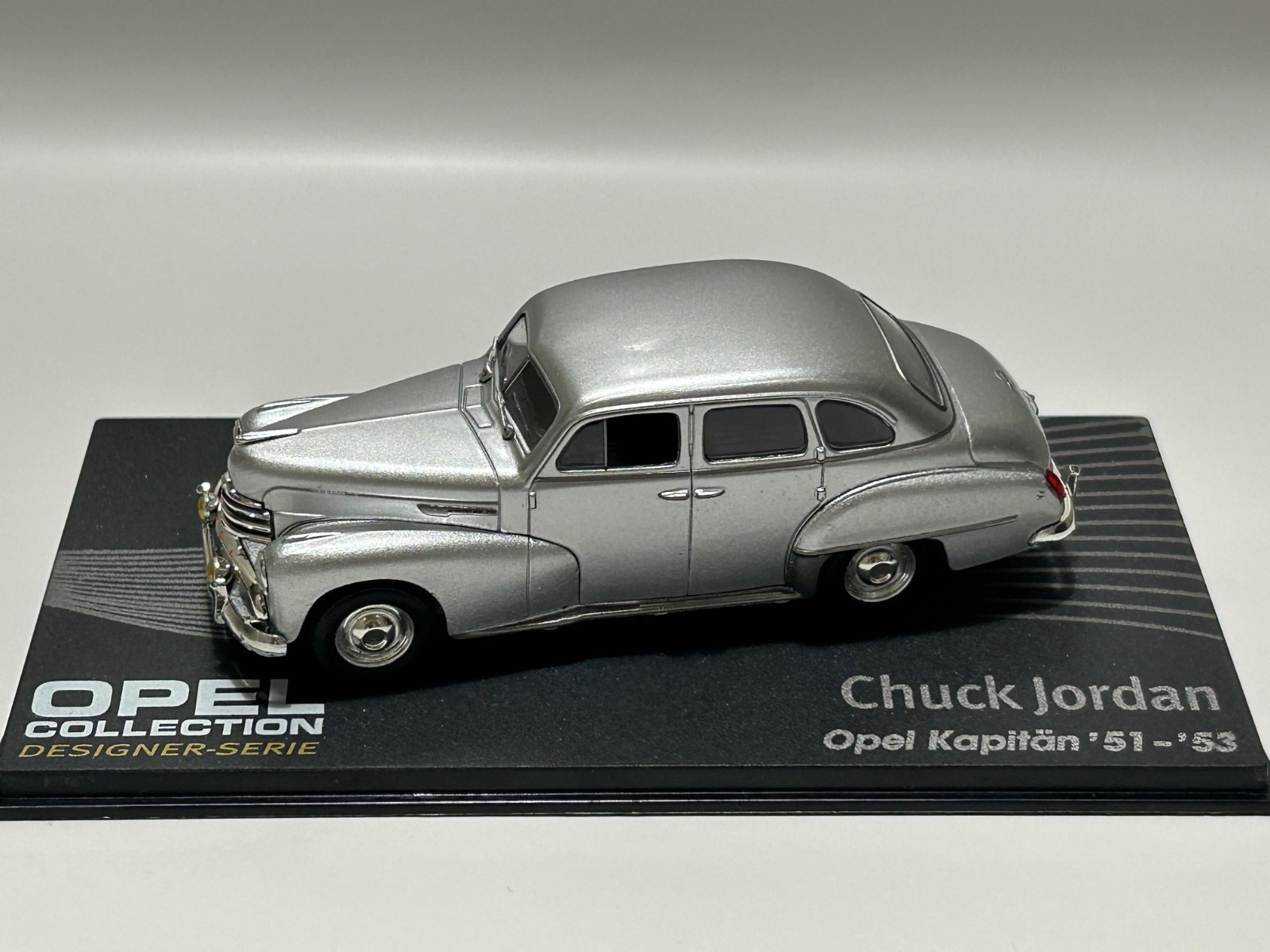 Chuck Jordan Opel Kapitan 1951-53Germany Car Model Toy Diecast 1:43 Scale Altaya
