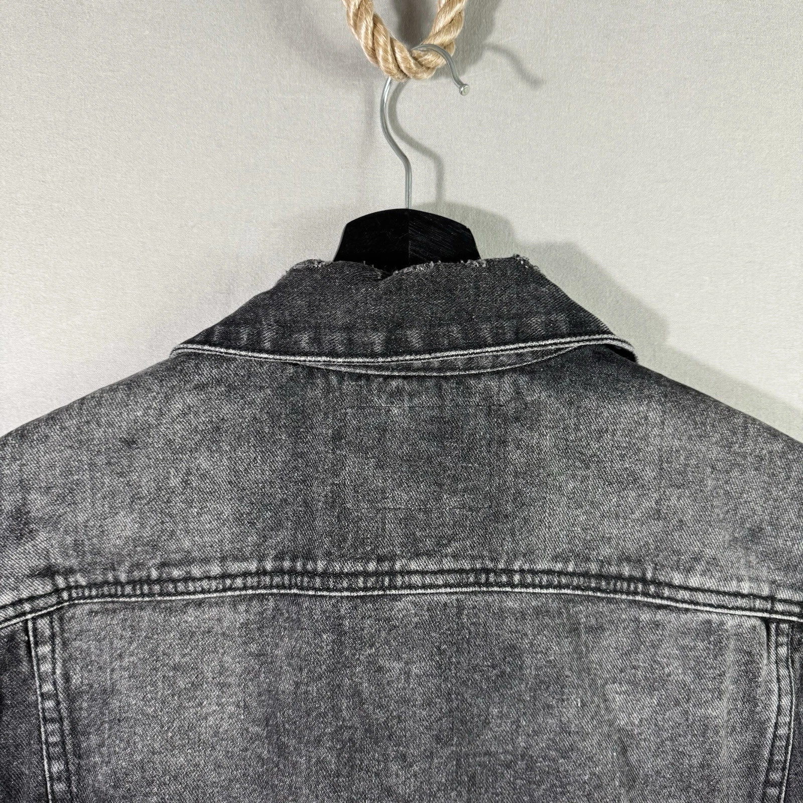 R13 Denim Trucker Jacket Men’s Black Zip Size Medium $1250 MSRP - product detail image 15