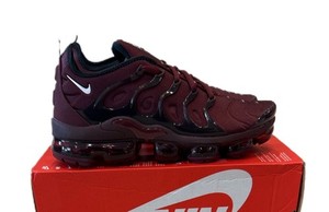 nike air vapormax plus maroon