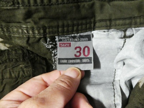 NWT Chou Yatou Men's Boy's Cargo Jeans Sz. 30 NEW COOL CAMO - Imagen 5 de 11