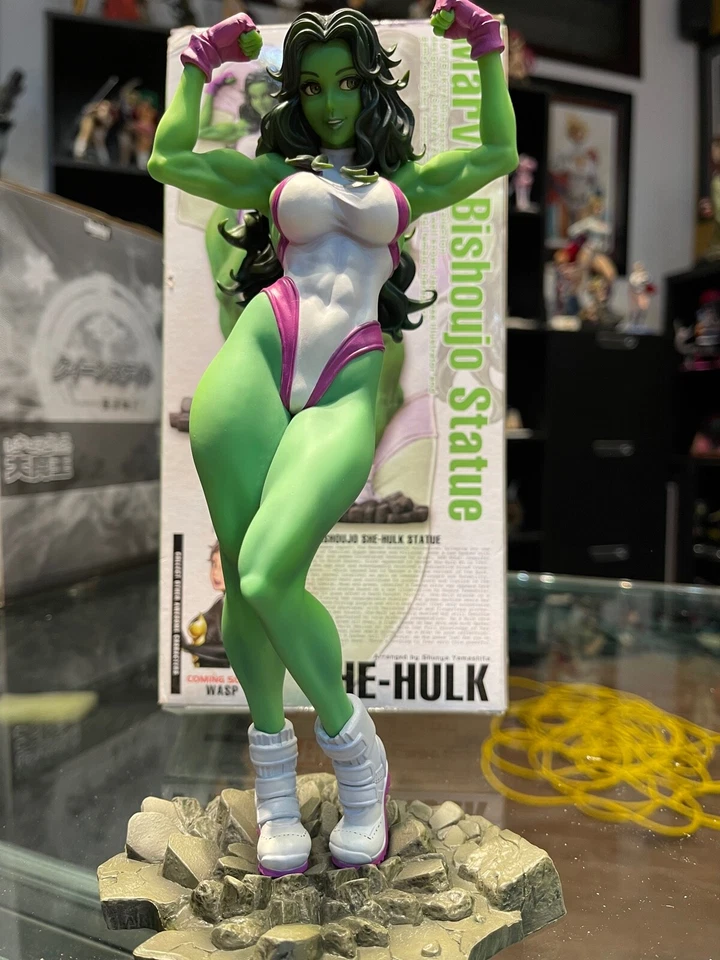 ESTATUA DE SHE-HULK BISHOUJO Vengadores Kotobukiya Koto Marvel Comics Foto 4 de 4