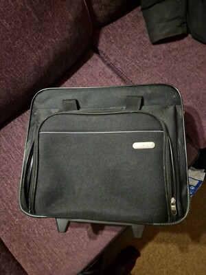 TARGUS EXECUTIVE ROLLING LAPTOP CASE 5051794004984 UK