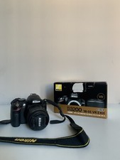 Reflex Nikon D 3200 + obbiettivo Nikkor 18-55 mm