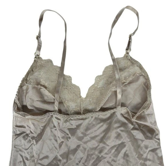 Lily of France 34 Body Mameluco Lencería Vintage Beige Encaje Satinado Peluche Nylon Foto 4 de 4