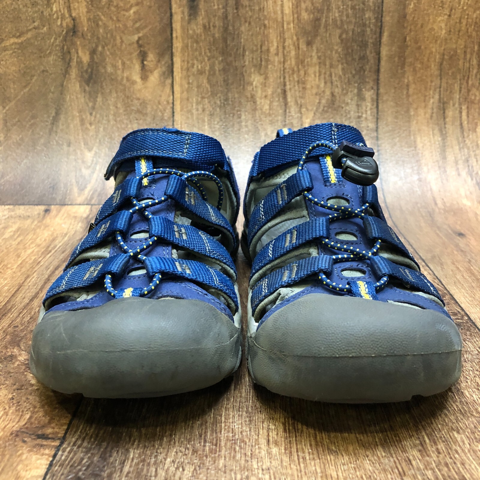 KEEN Newport H2 sandalo sportivo impermeabile blu scuro giovanile taglia 4 in ottime condizioni!