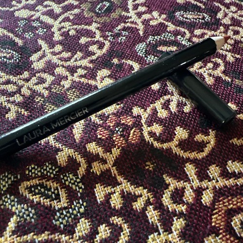 Laura Mercier * Caviar Perfecting Lip Liner 10 Precious Plum New Without Box - Picture 3 of 6