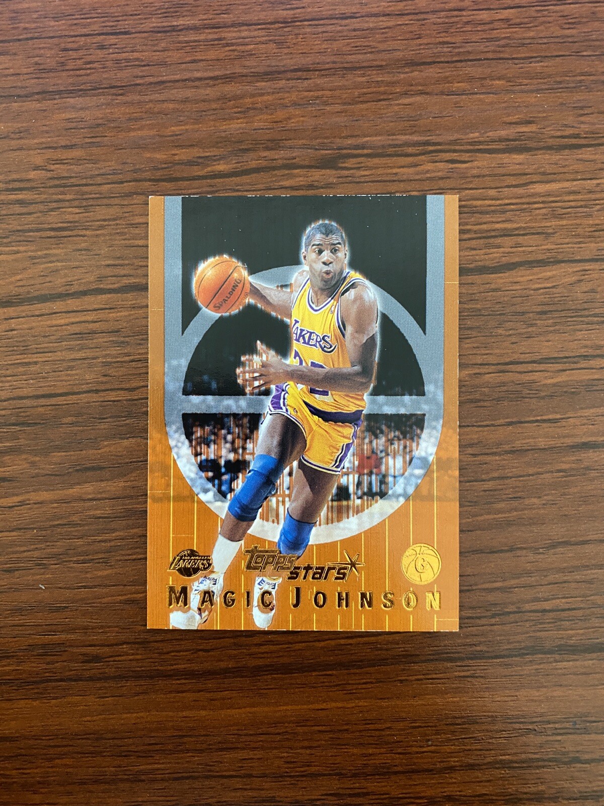 2000-01 Topps Stars Los Angeles Lakers Magic Johnson Card #32. VERY RARE 74/299!