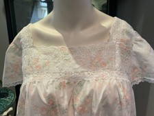 New Common Thread Nightgown with Lace Women's ,Made in USA, Small