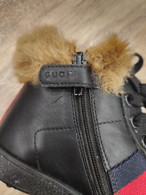 GUCCI KIDS SIZE 28 BLACK FUR-TRIMMED HIGH-TOP SNEAKERS GREAT
