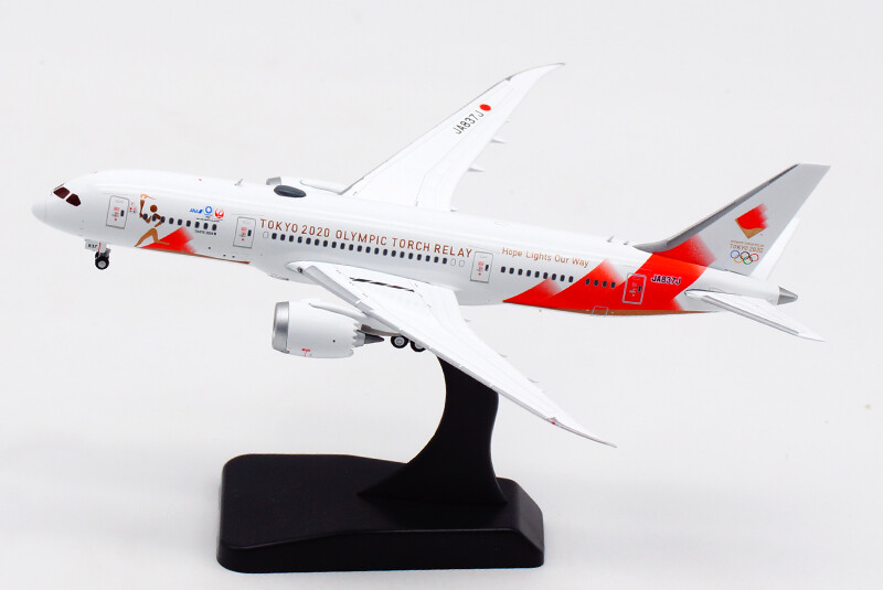 JCWings JAL BOEING 787-8 JA837J TOKYO 2020 OLYMPIC TORCH1/400