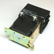 TELEMECANIQUE 2180DFE30JA 250VAC 10A 3POLE RELAY