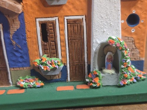 Casa de arcilla Terra Cota pintada artesanalmente de colección decoración de pared 3D arte popular Venezuela - Imagen 10 de 20