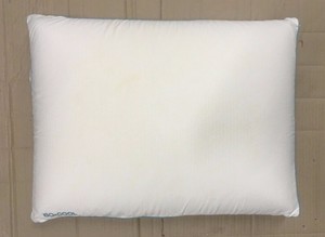 isocool memory foam pillow