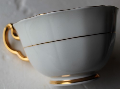 Vintage Adderley Tea Cup fine bone china England - Picture 6 of 8