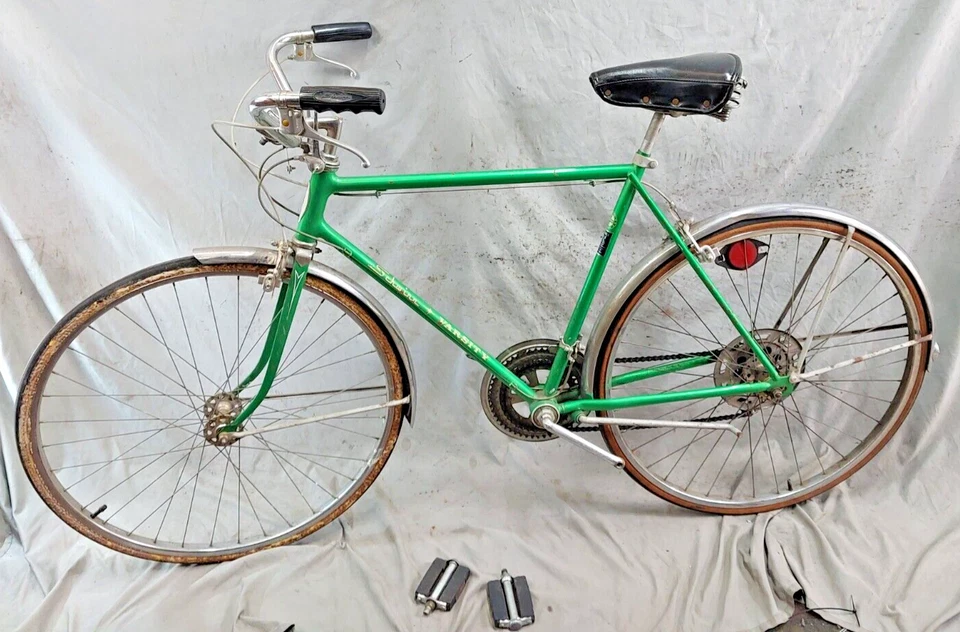 Bicicleta de crucero Schwinn Varsity 1982 vintage 52 cm pequeña acero verde ¡Hecha en EE. UU./¡Envío! Foto 2 de 4