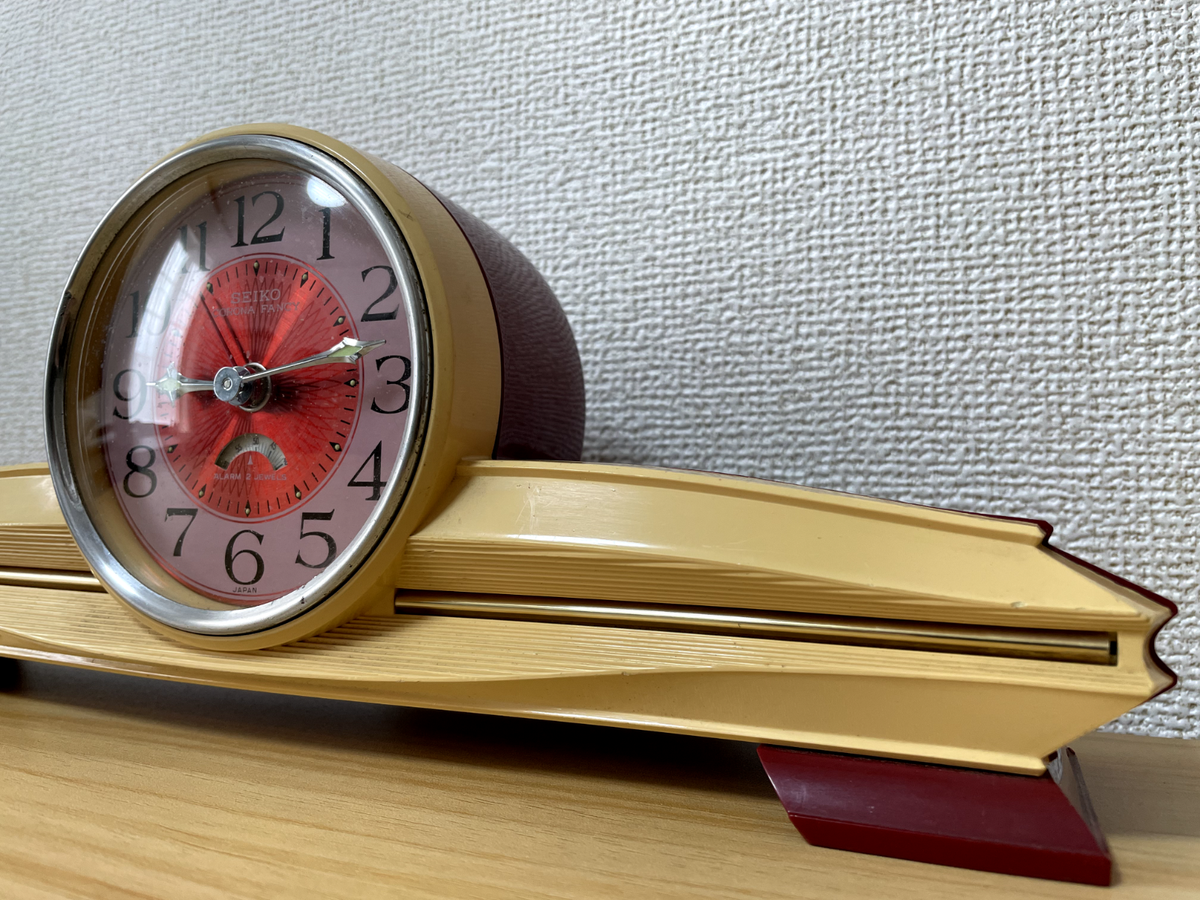 Seiko Corona Fancy Manual Winding Alarm 2 Jewels Clock Vintage Red