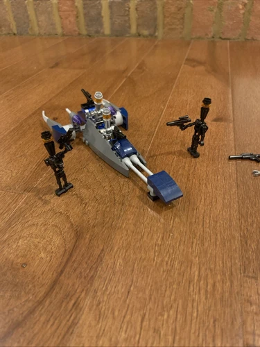 LEGO Star Wars: Assassin Droids Battle Ship (8015)