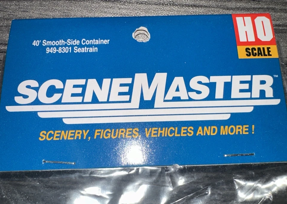 Athearn Ready to Roll 949-8301 40’ Smooth Container SeaTrain NIB - Image 2 of 4