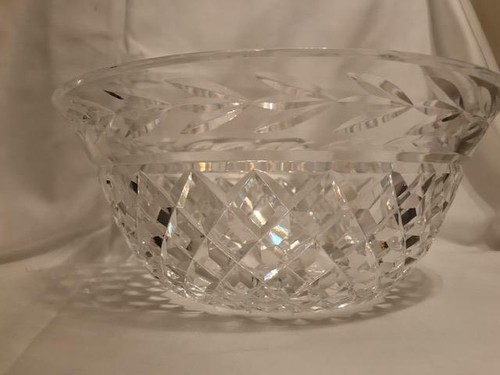 Tazón de cristal Waterford 9" patrón de hoja de laurel Glandore hecho en Irlanda - Imagen 3 de 12