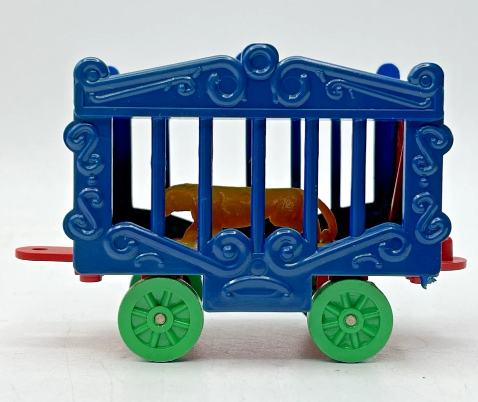 Gilbert American Flyer S Gauge 643 Allied Circus Cage w/Yellow Panther - Image 3 of 4