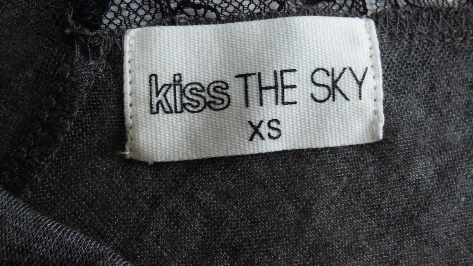 Y2K Cold Shoulder Blouse Cut Out Back Grey Oversized Boho Festival size XS - Image 3 of 4