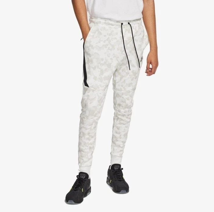 Nike Tech Fleece Pants Joggers Summit White Snow Camo Black CU4497-121 Men's