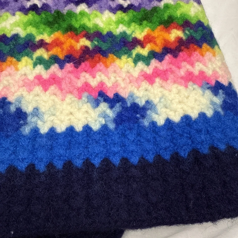Manta multicolor a rayas única arco iris afgano ganchillo a mano vintage  Foto 3 de 4