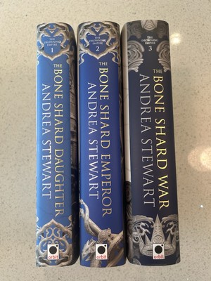 Fairyloot SIGNED The Drowning Empire Set Bone Shard Daughter by Andrea Stewart
