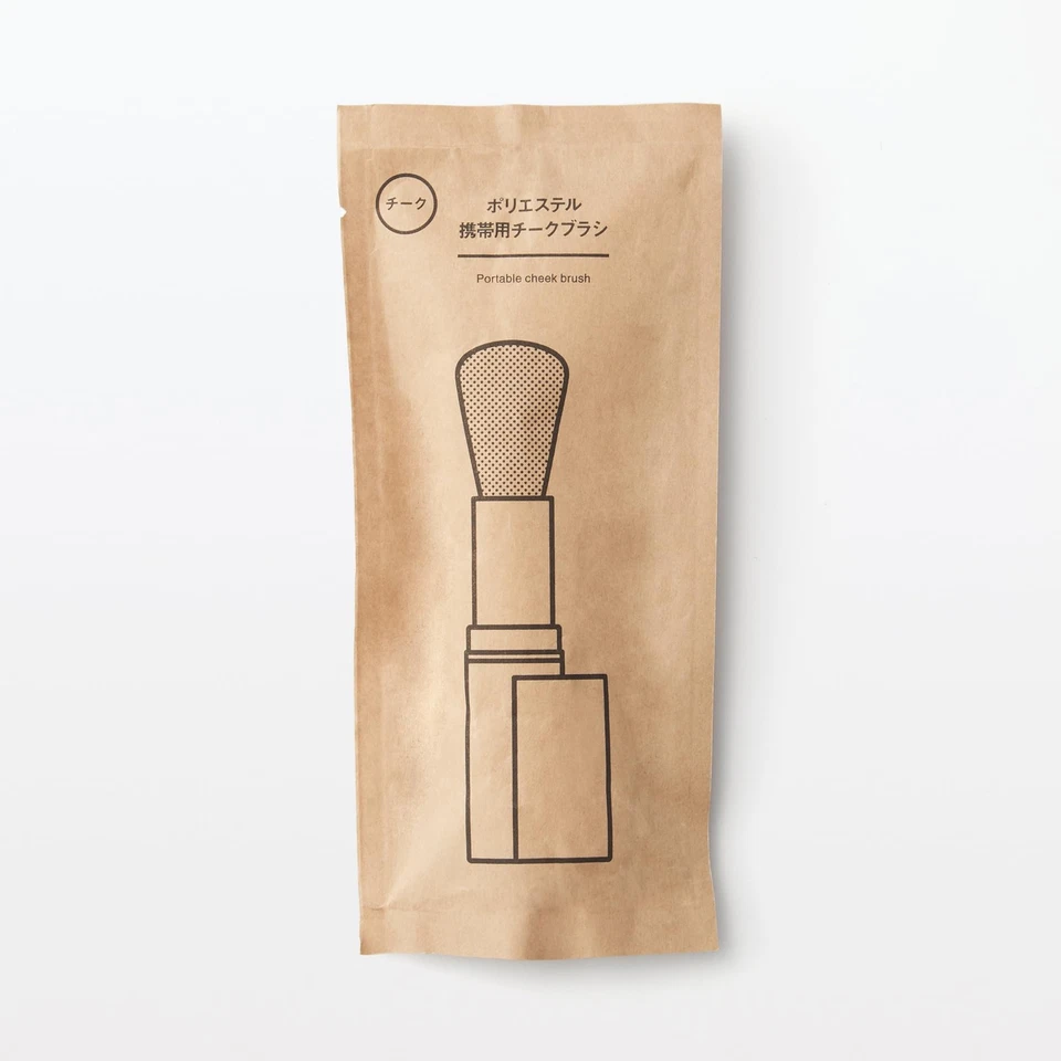 Cepillo de mejillas portátil de poliéster MUJI tipo retráctil 24 x 93 mm 44594575 Foto 2 de 4