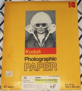 KODAK POLYCONTRAST II RC New Sealed 25 Sheets 8x10 Glossy B&W Photographic Paper