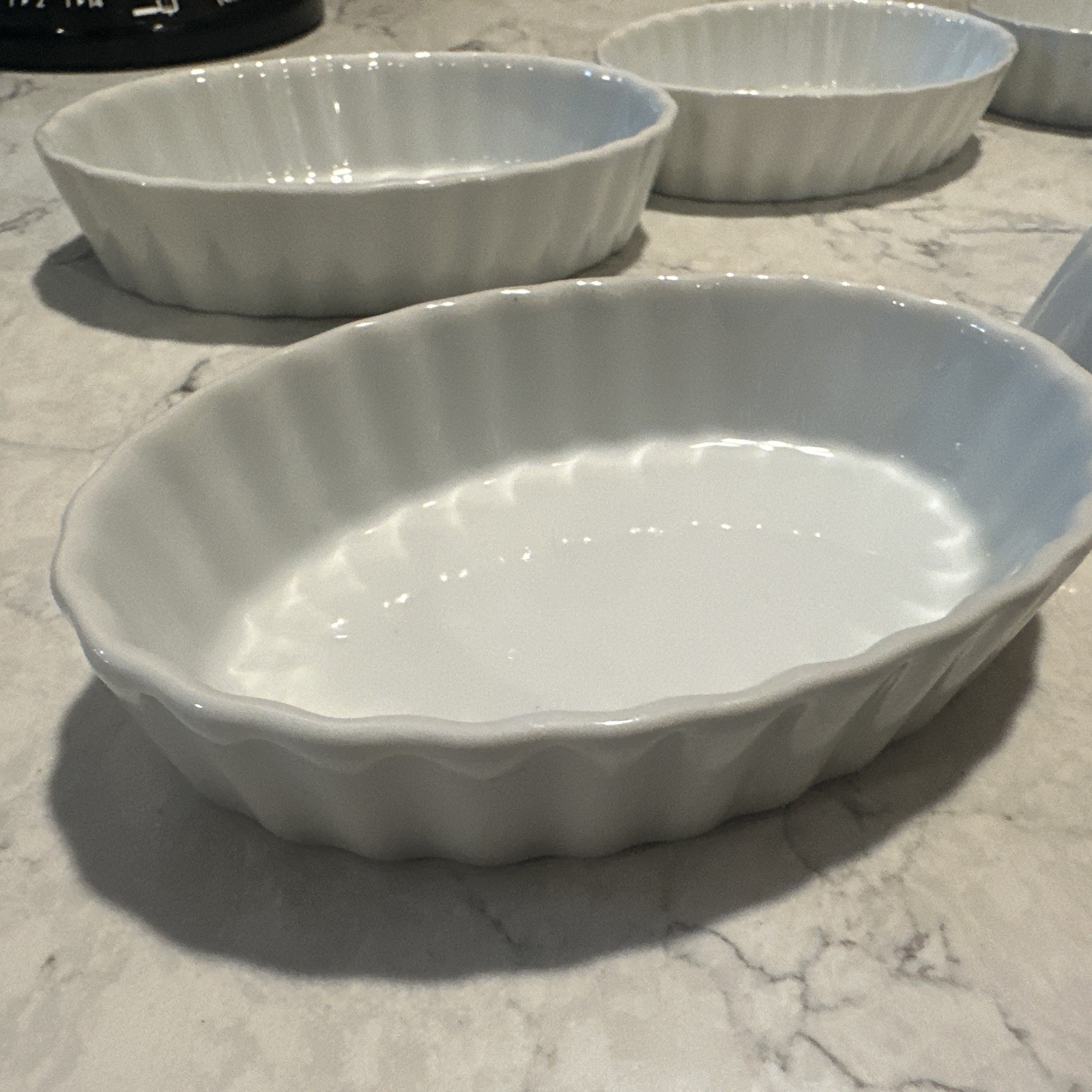 Harold Import Co (HIC) Creme Brulee Ceramic 5" in white (Set of 6)