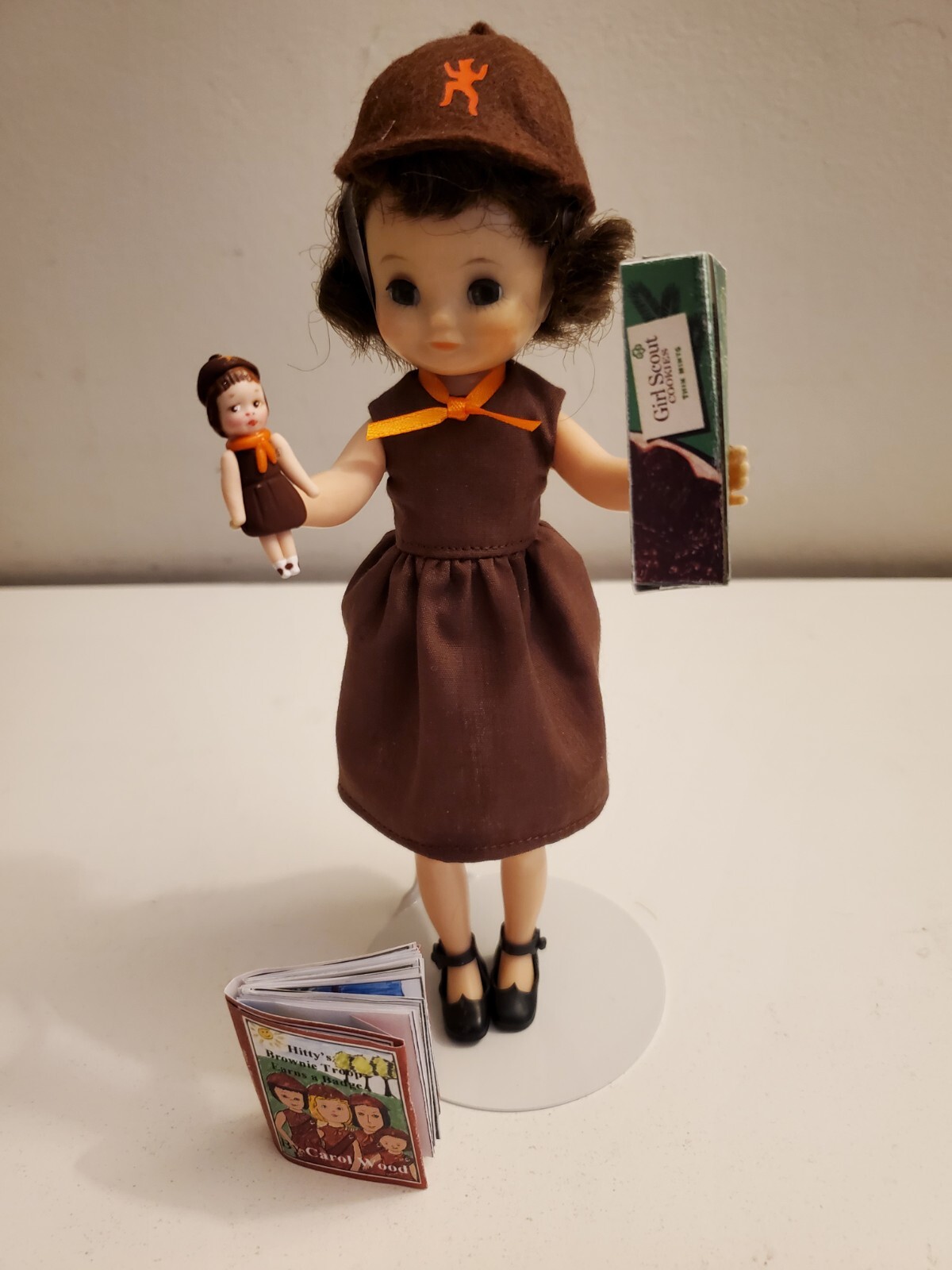 Brownie Outfit Dress Hat  FOR 8" Betsy McCall Doll W Mini Doll Book cookies