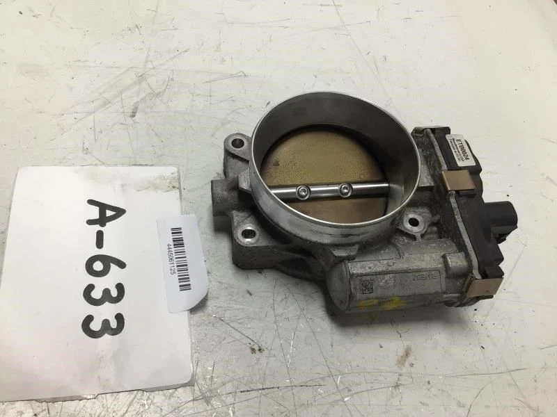 2007 GMC YUKON XL 1500 КОРПУС ДРОССЕЛЬНОЙ ЗАСЛОНКИ КЛАПАН В СБОРЕ OEM + - Изображение 3 из 4