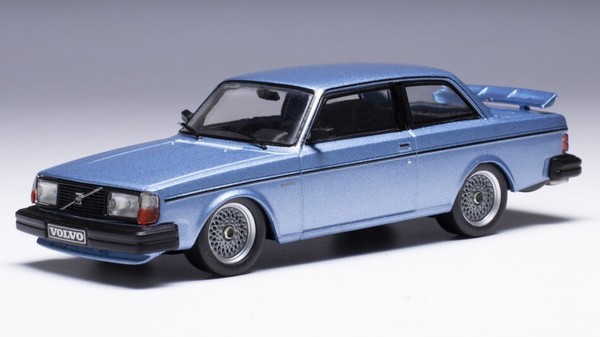 Volvo 240 Turbo Customs 1980 Metallic Hellblau 1:43 Modell Ixo Model-image