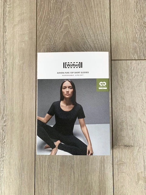 AURORA PURE JERSEY TOP RED RUBINO WOLFORD SIZE S NEW BOXED RARE CHRISTMAS  - Image 2 of 4