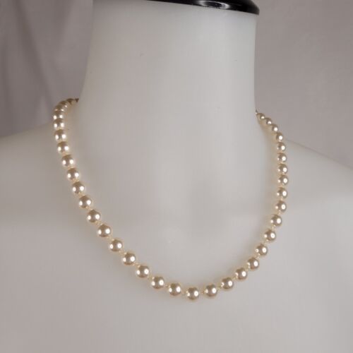 Vintage Faux Pearl Fashion Jewelry Necklace Knotted Safety Clasp Wedding Classic